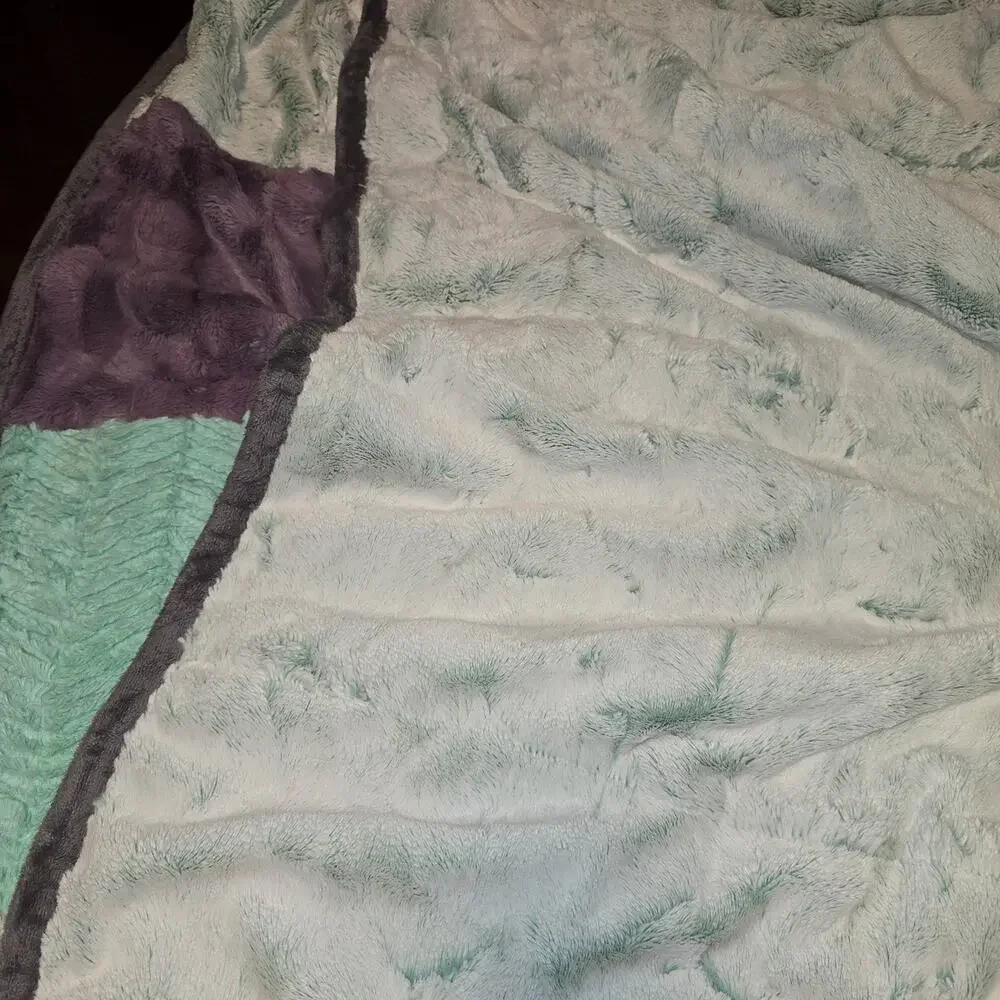 Sometimes I Sew Minky Designs XL Blanket and pillowcase